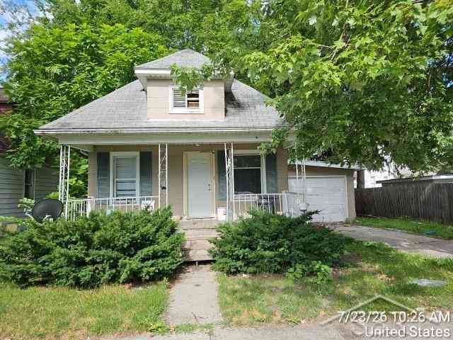 Homes For Sale - 1925 N Oakley Street <br/> Saginaw, MI 48602