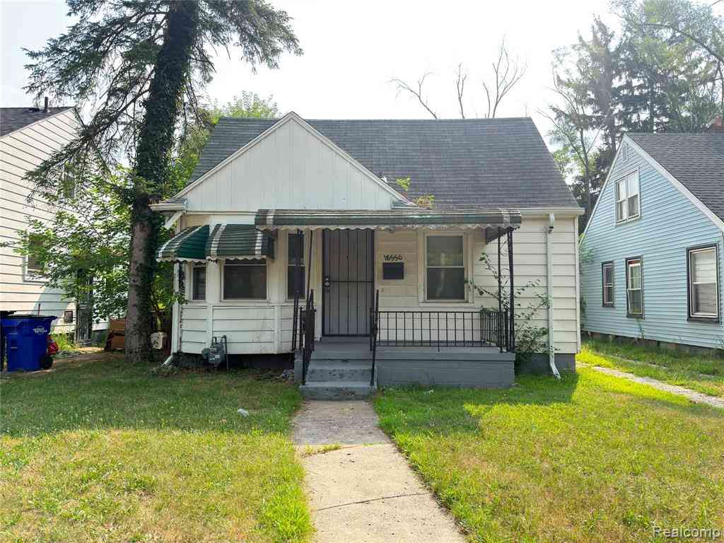 Homes For Sale - 18550 Pierson Street <br/> Detroit, MI 48219