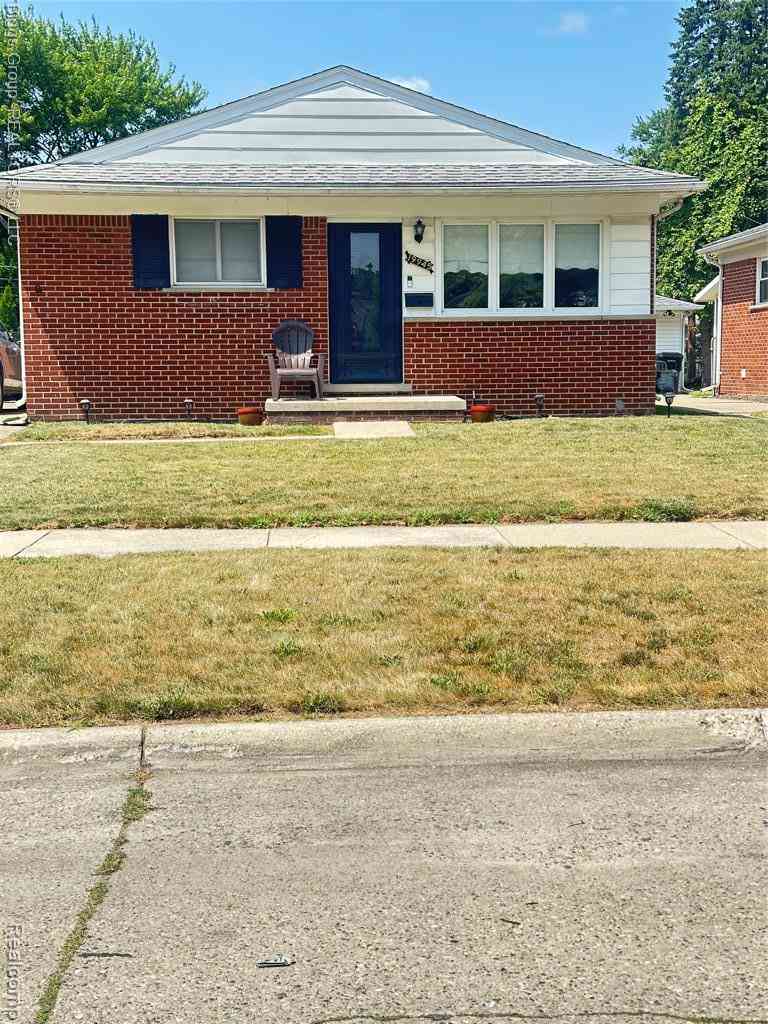 Homes For Sale - 19945 Fox  <br/> Wayne County, Redford, MI 48240
