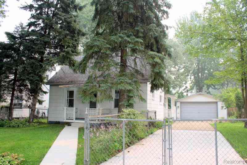 Homes For Sale - 6841 Oldham Street <br/> Wayne County, Taylor, MI 48180