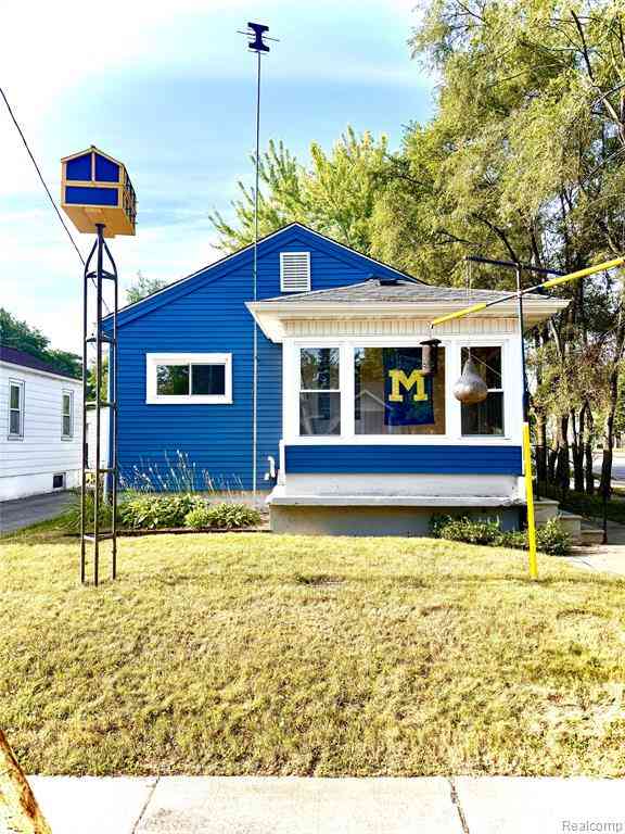 Homes For Sale - 3521 Clairmont Street <br/> Flint, MI 48503
