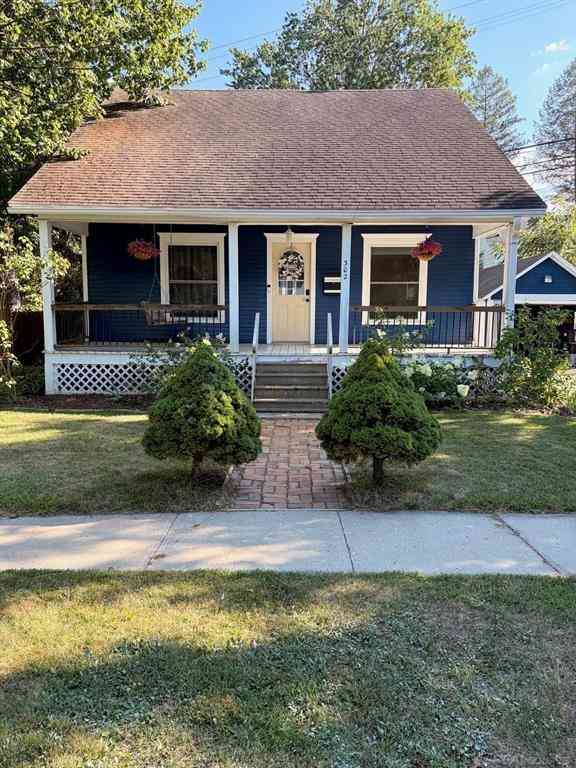 Homes For Sale - 302 High Street <br/> Ingham County, Williamston, MI 48895