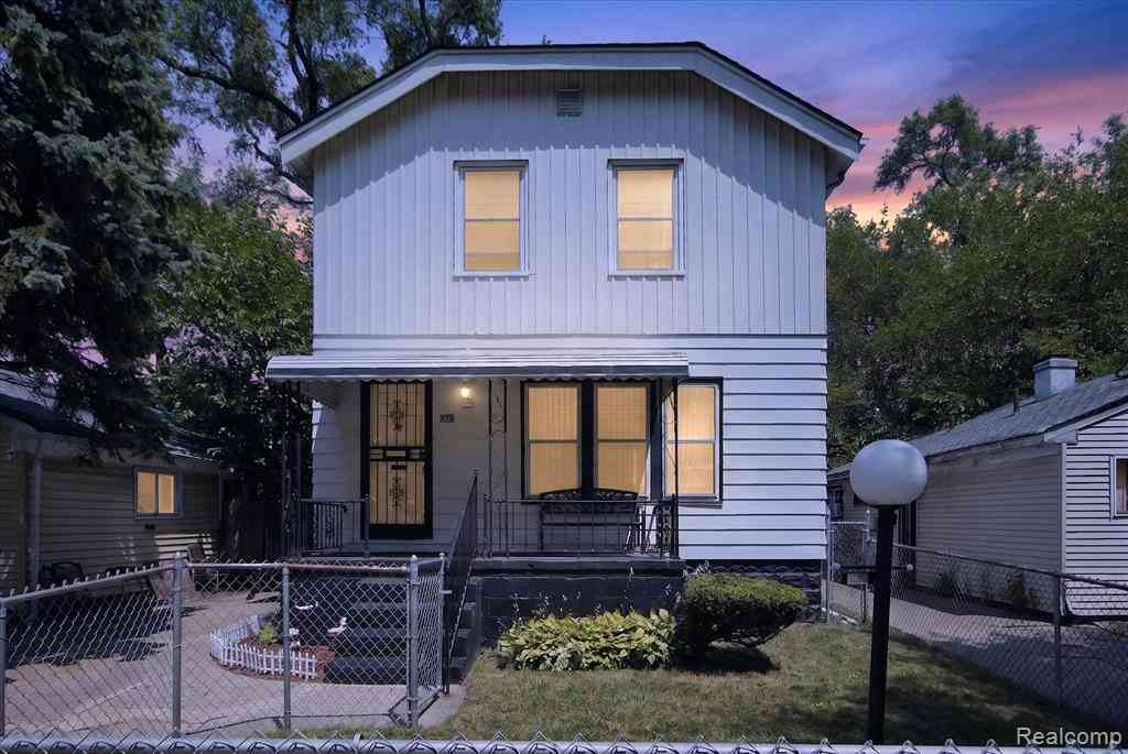 Homes For Sale - 971 E Goldengate  <br/> Detroit, MI 48203