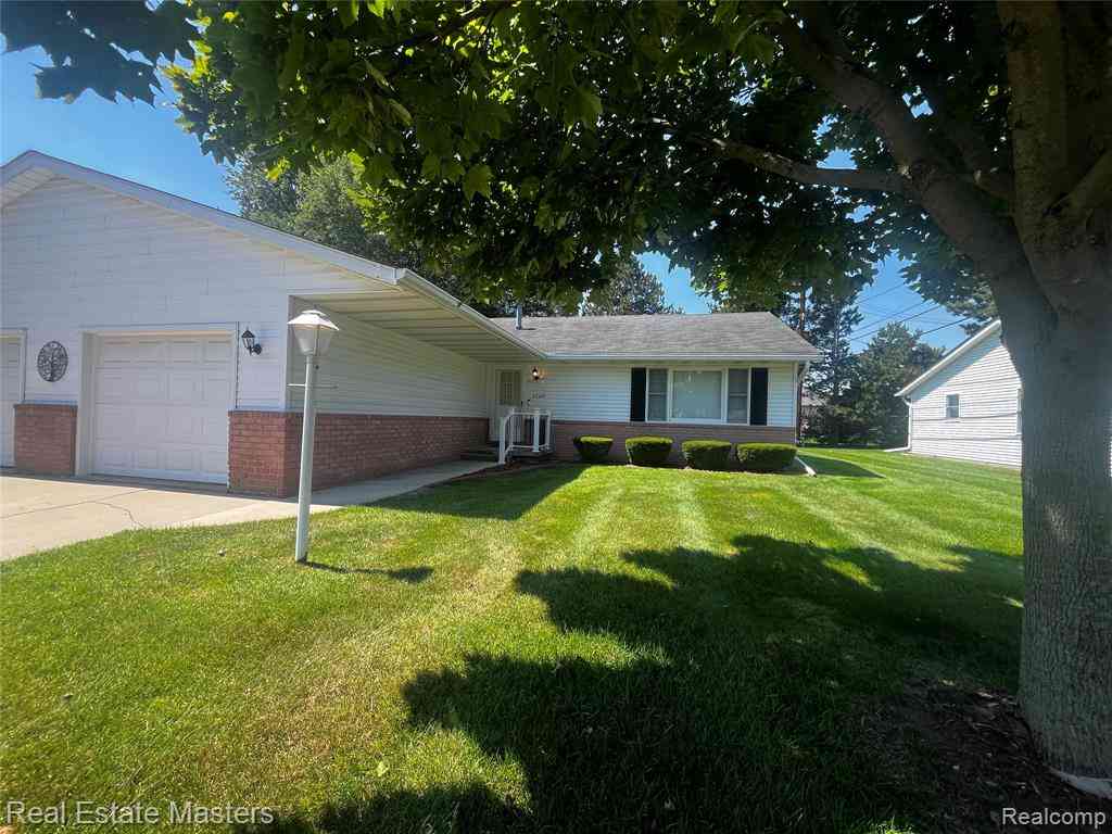 Condo For Sale - 3549 Holland Park Lane   #2<br/> Saint Clair County, Port Huron, MI 48060