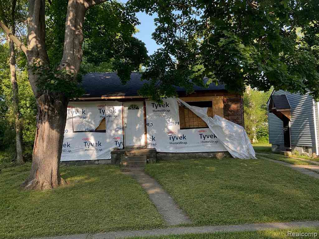 Homes For Sale - 19454 Ferguson Street <br/> Detroit, MI 48235