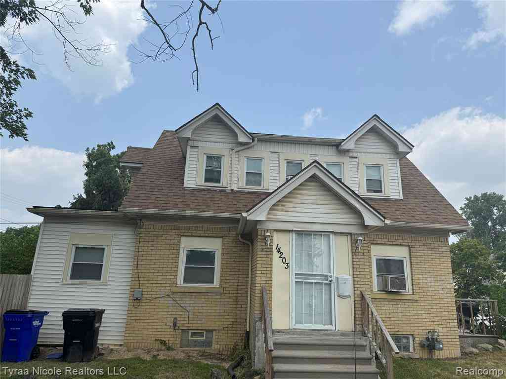 Homes For Sale - 14203 Hubbell Street <br/> Wayne County, Detroit, MI 48227