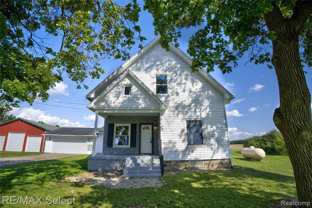 Homes For Sale - 7037 Nichols Road <br/> Swartz Creek, MI 48473