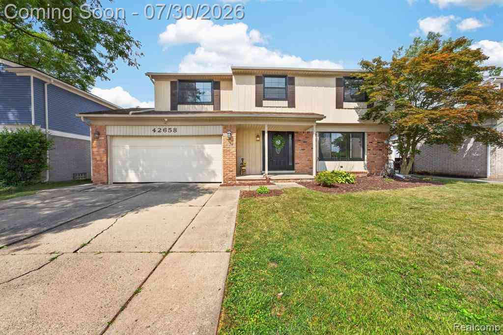 Homes For Sale - 42658 Beechwood Drive <br/> Canton, MI 48188