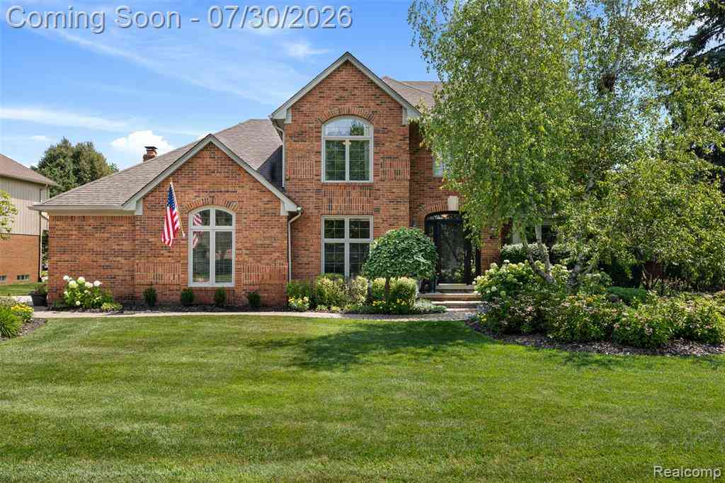 Homes For Sale - 4086 Glencastle Drive <br/> Troy, MI 48098