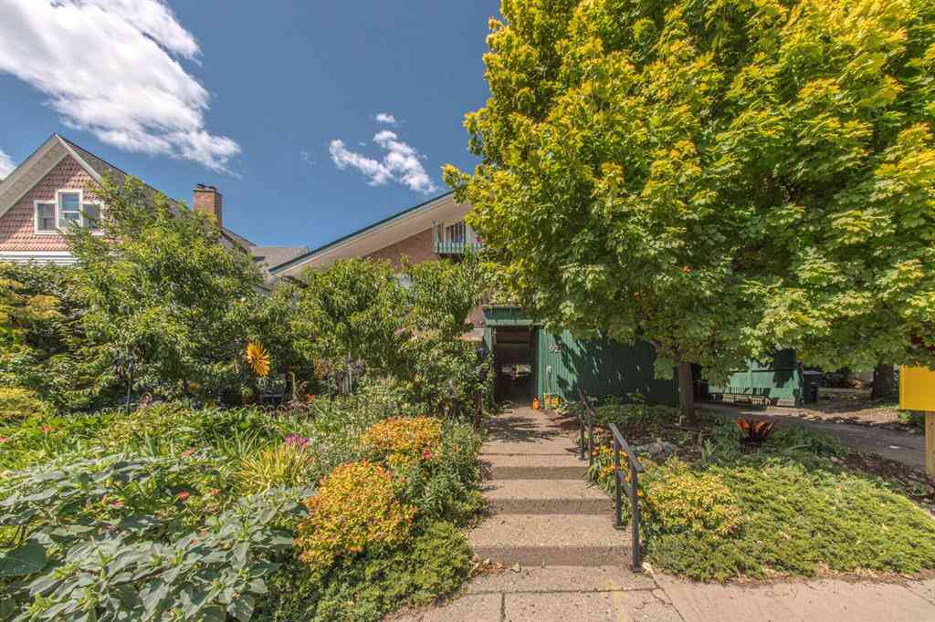 Condo For Sale - 921 E Huron Street  #6<br/> Ann Arbor, MI 00000