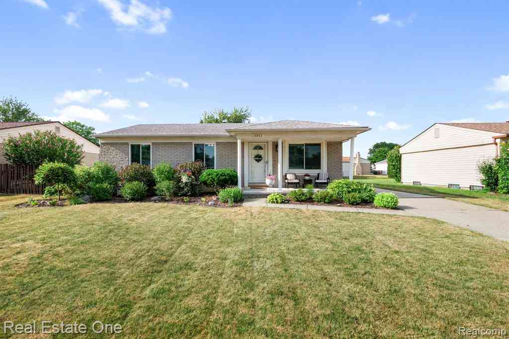 Homes For Sale - 3063 Eunice Drive <br/> Macomb County, Sterling Heights, MI 48310