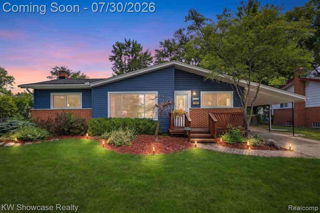 Homes For Sale - 14630 Melrose Street <br/> Wayne County, Livonia, MI 48154