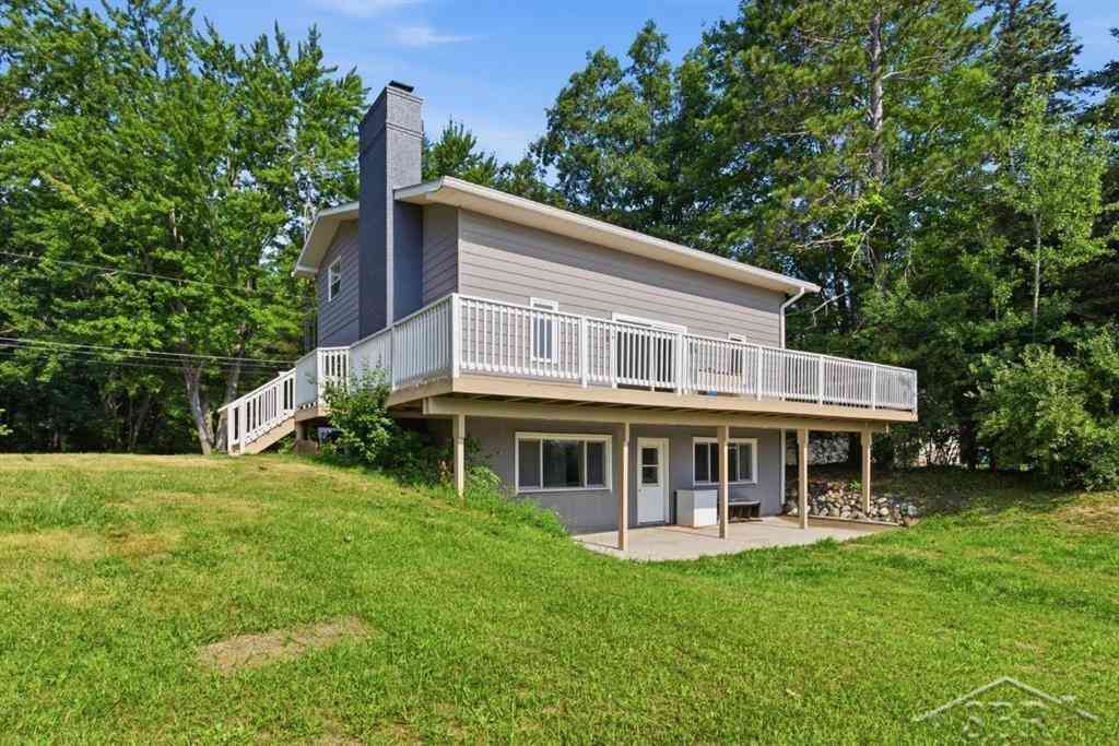 Homes For Sale - 5950 N Lake Sanford Road <br/> Midland County, Sanford, MI 48657
