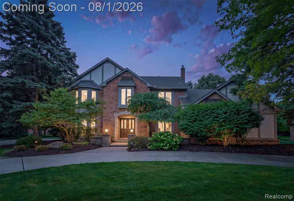 Homes For Sale - 2849 River Trail Drive <br/> Rochester, MI 48309