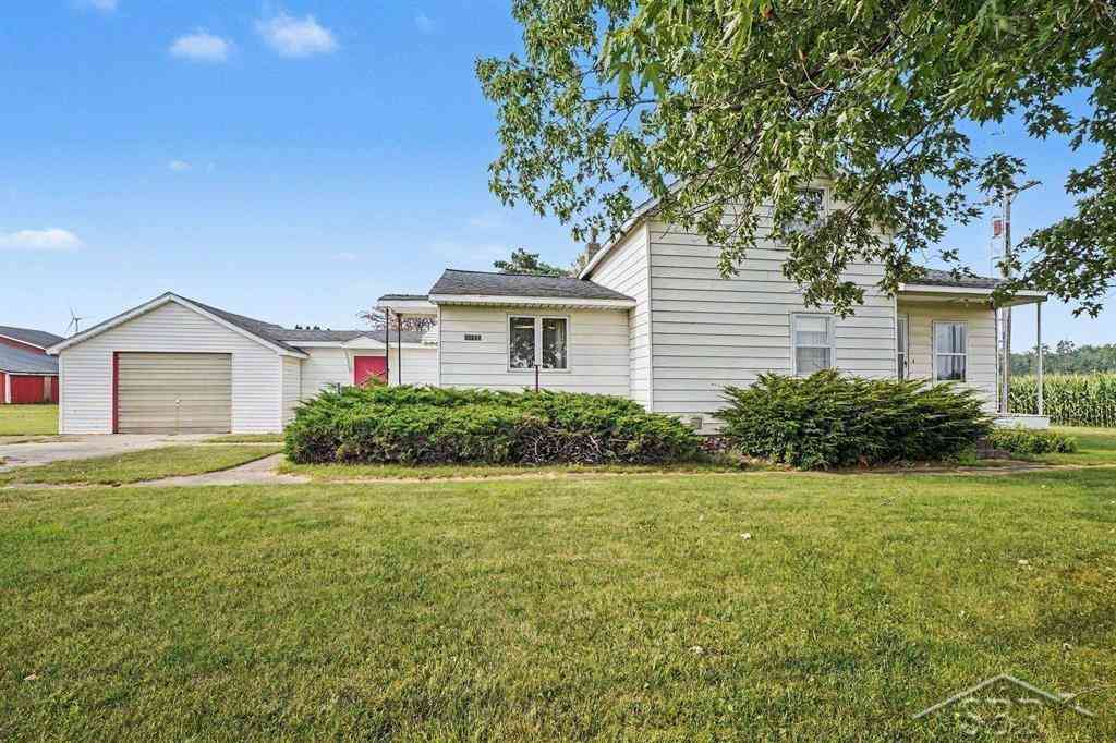 Homes For Sale - 11125 E Jefferson Road <br/> Wheeler, MI 48662