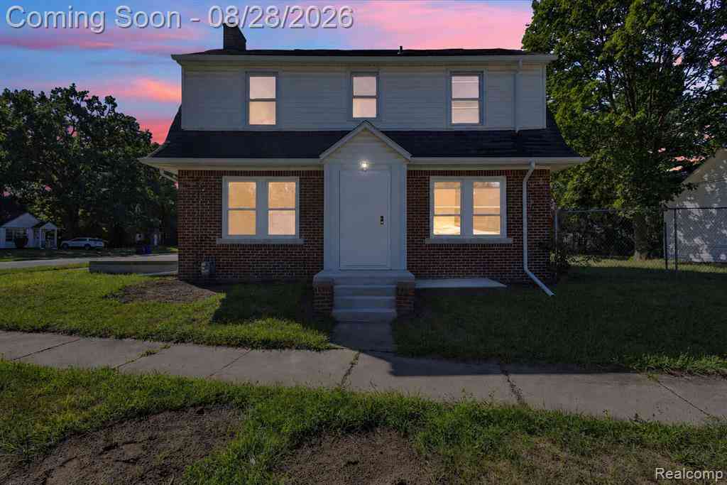 Homes For Sale - 18785 Glenhurst Street <br/> Detroit, MI 48219