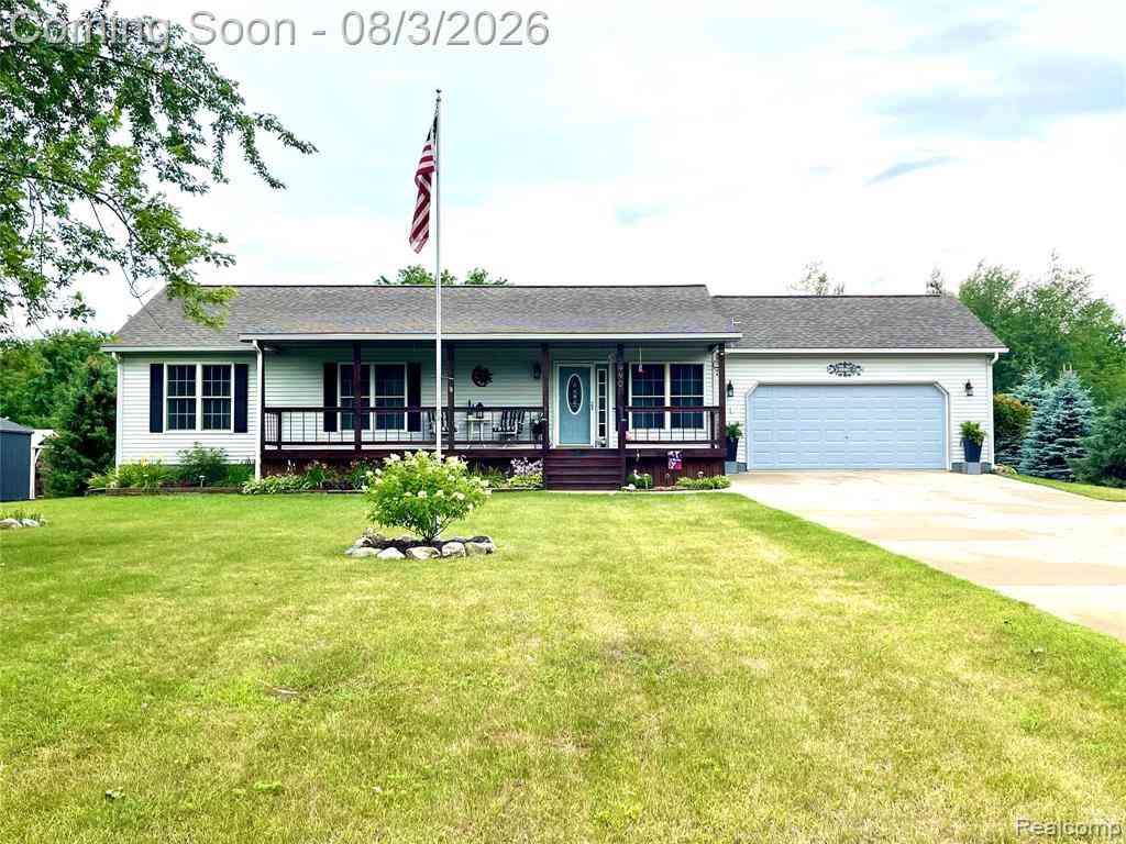 Homes For Sale - 5990 Cobblestone Drive <br/> Lapeer County, North Branch, MI 48461