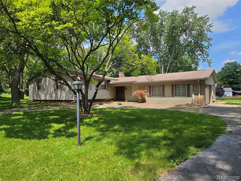Homes For Rent - 38156 Southfarm Court <br/> Northville, MI 48167