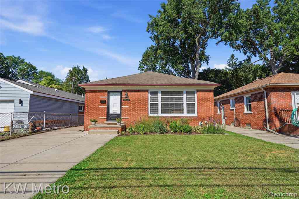 Homes For Sale - 522 S Campbell Road <br/> Royal Oak, MI 48067