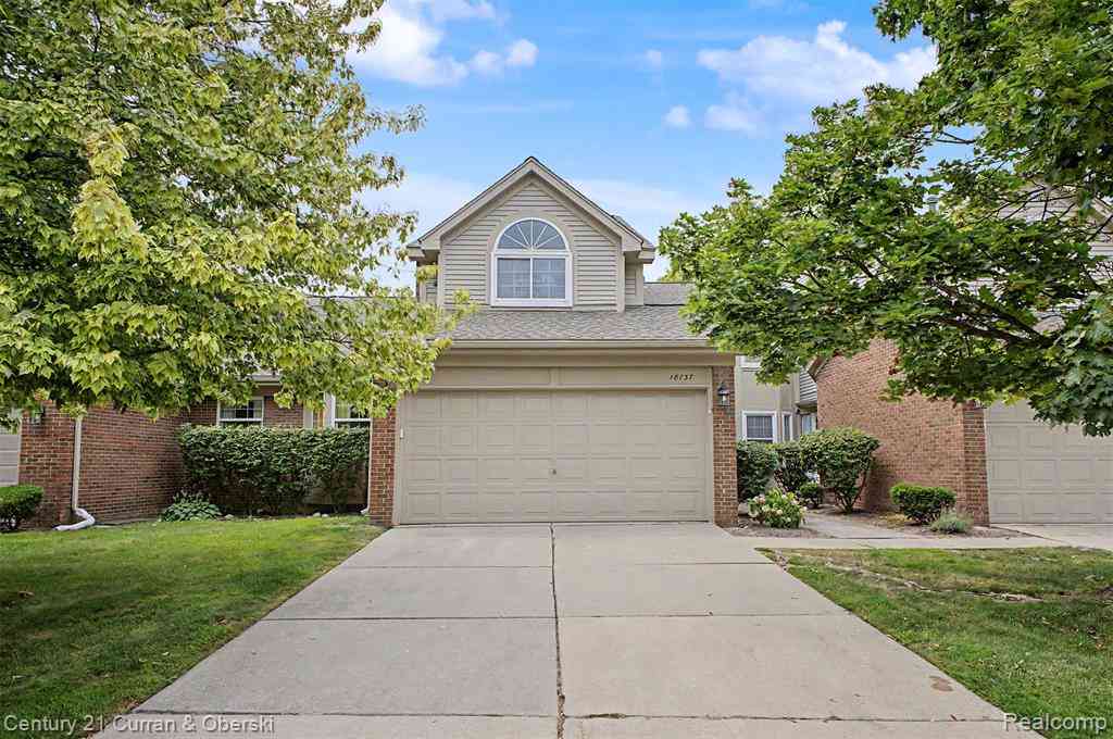 Condo For Sale - 18737 Hilltop Boulevard <br/> Riverview, MI 48193