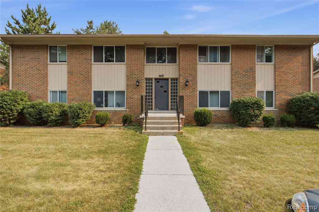 Condo For Rent - 365 Granger Road  #1<br/> Oakland County, Ortonville, MI 48462