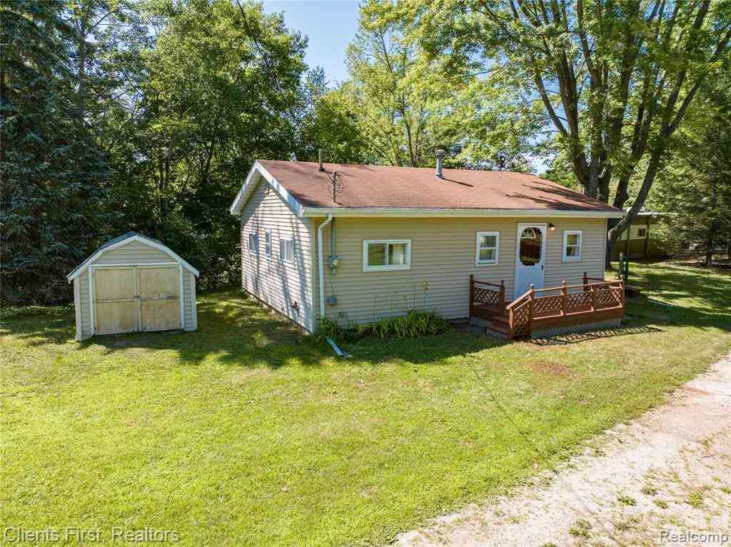 Homes For Sale - 5316 Birchwood Avenue <br/> Gladwin, MI 48624
