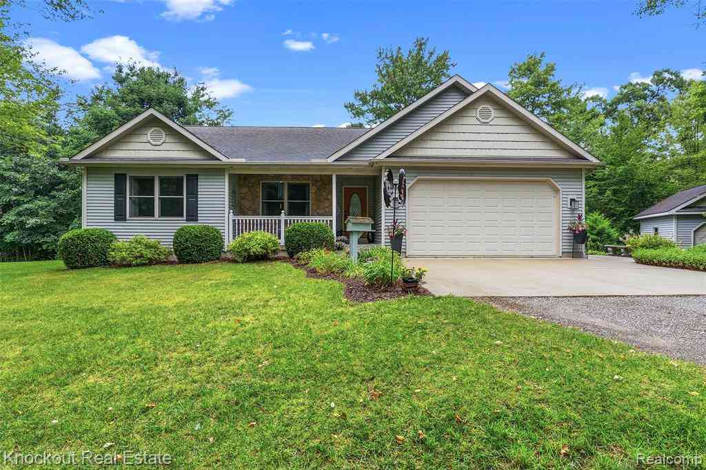 Homes For Sale - 8436 Birch Run Road <br/> Millington, MI 48746