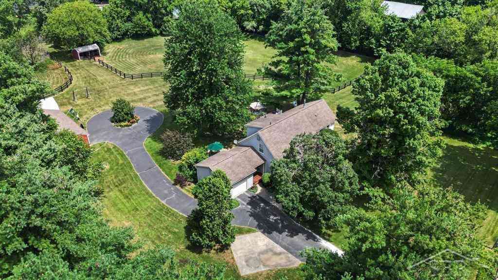 Homes For Sale - 5975 Hollow Corners Road <br/> Lapeer County, Dryden, MI 48428