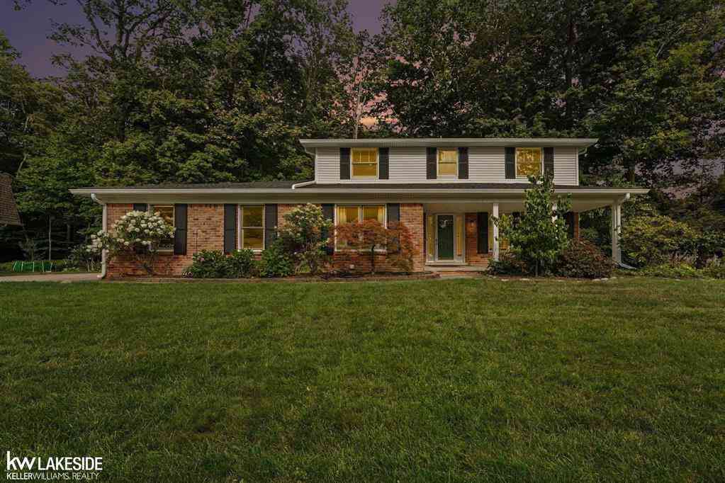 Homes For Sale - 47934 Liberty Drive <br/> Utica, MI 48315