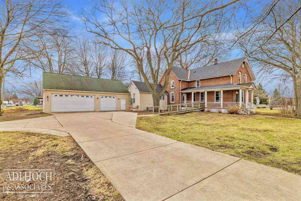 Homes For Sale - 17526 E 10 Mile Road <br/> Eastpointe, MI 48021