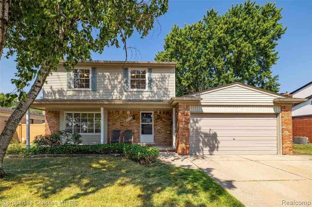 Homes For Sale - 30327 Ohmer Drive <br/> Warren, MI 48092