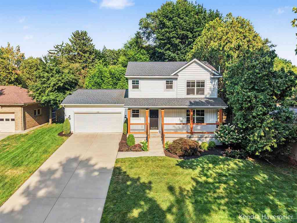 Homes For Sale - 440 Nordberg Avenue Nw NW<br/> Grand Rapids, MI 49504