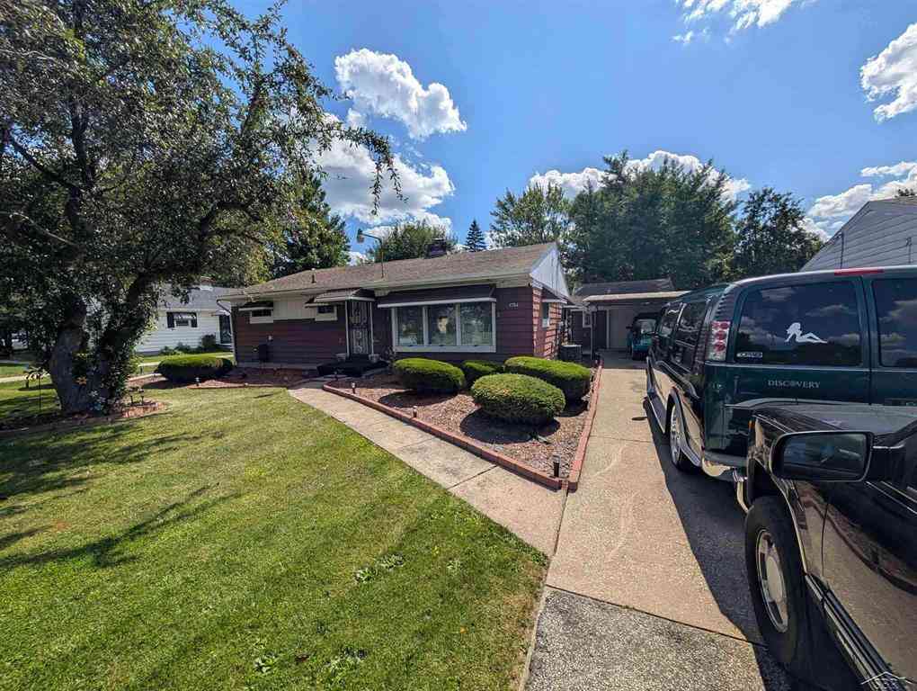 Homes For Sale - 4764 Hess Road <br/> Saginaw, MI 48601