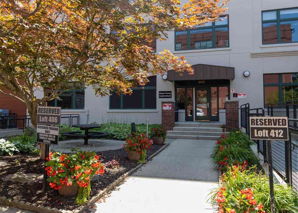 Condo For Sale - 600 Monroe Avenue Nw NW #203<br/> Grand Rapids, MI 49503