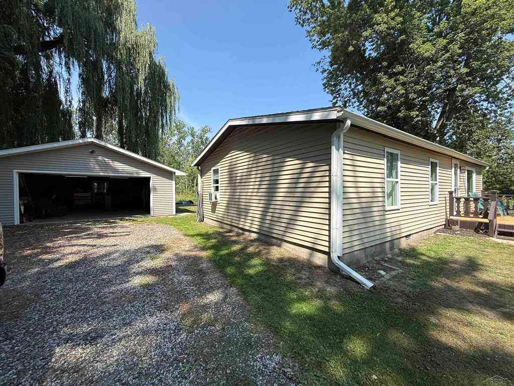 Homes For Sale - 4767 N Saginaw Bay Shore Drive <br/> Bay County, Pinconning, MI 48650