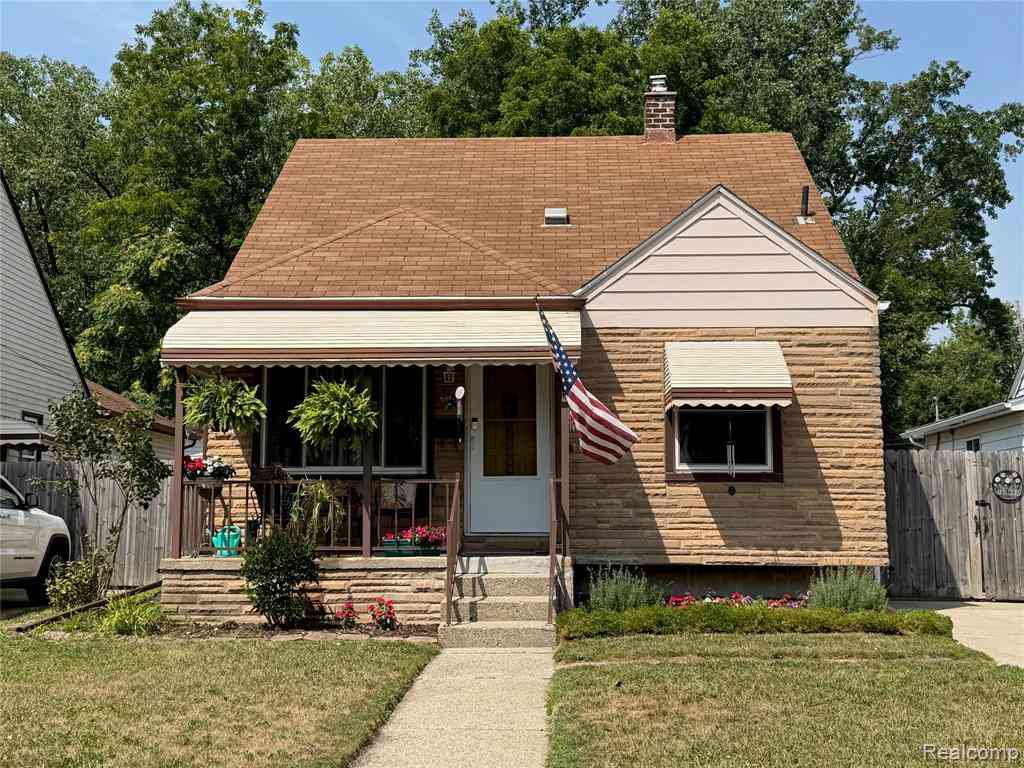Homes For Sale - 248 Washington Street <br/> Trenton, MI 48183