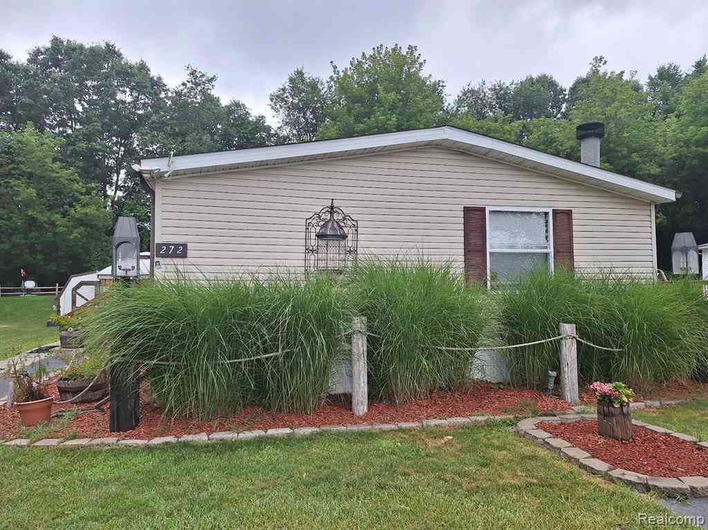 Homes For Sale - 2500 MANN RD Mann Road <br/> Clarkston, MI 48346