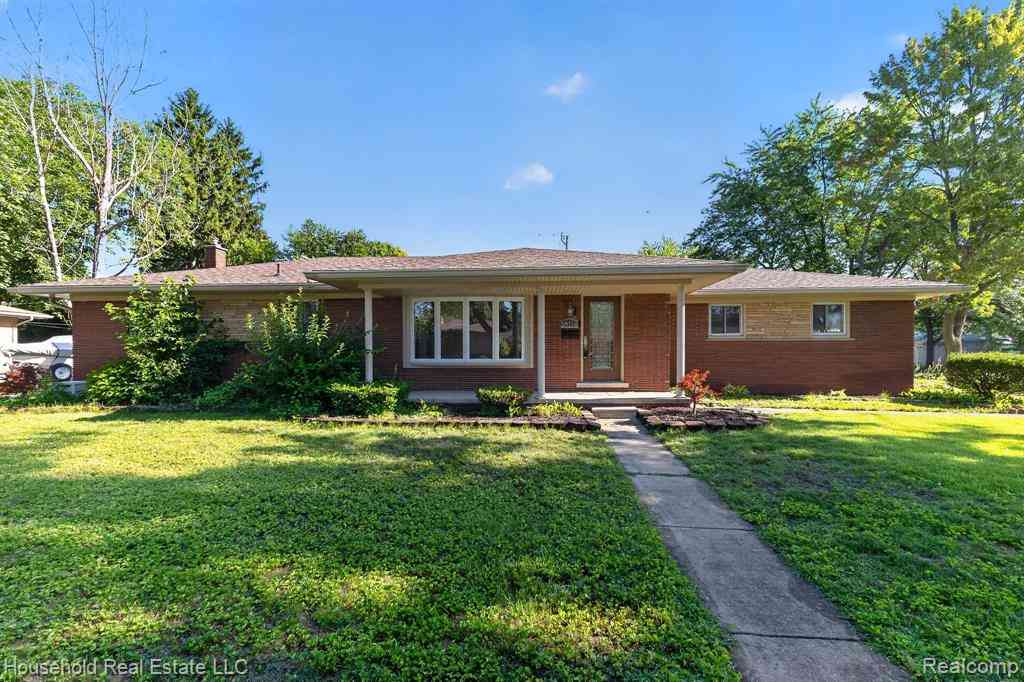 Homes For Rent - 30110 Bentley Street <br/> Livonia, MI 48154