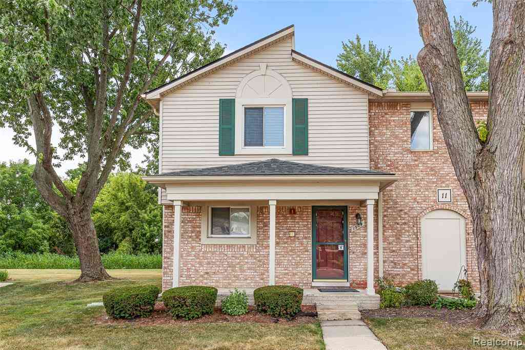 Condo For Rent - 1909 Jan Circle <br/> Wayne County, Canton, MI 48187