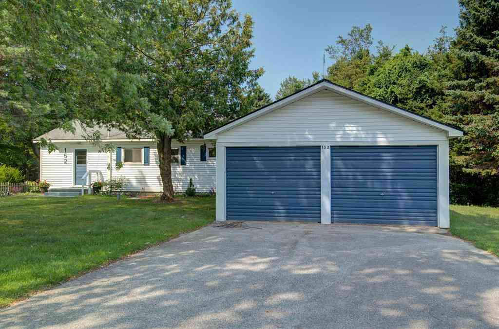 Homes For Sale - 152 Sunset Drive <br/> Frankfort, MI 49636