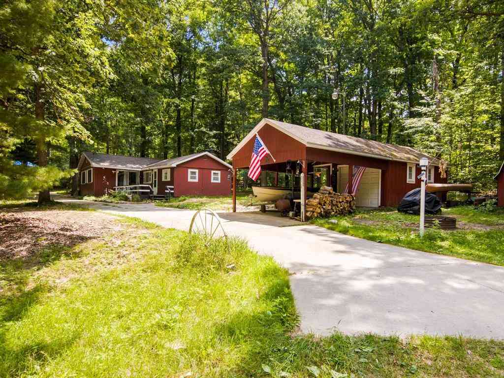 Homes For Sale - 4883 Poplar Drive <br/> Harrison, MI 48625