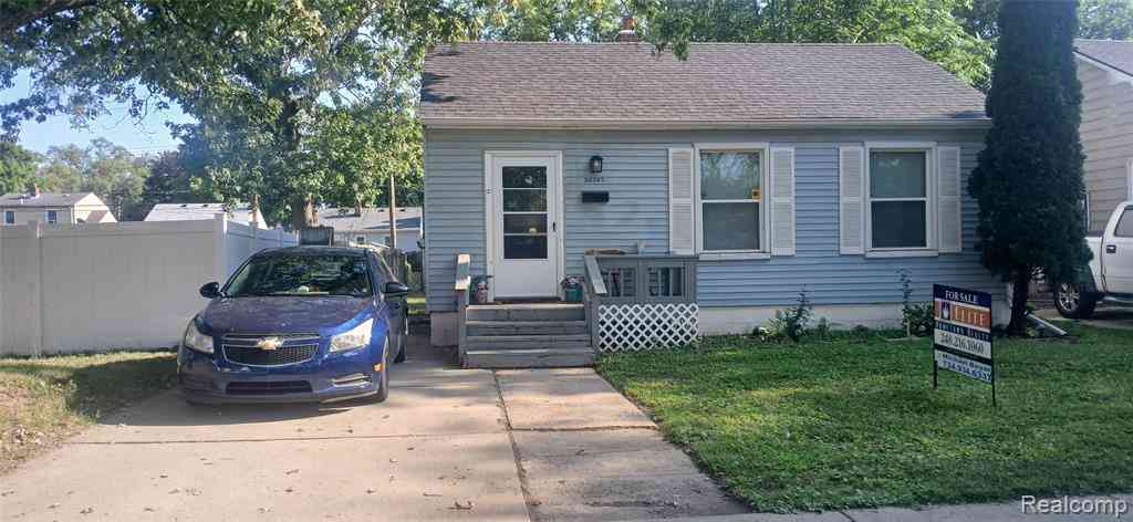 Homes For Sale - 26241 Annapolis Street <br/> Dearborn Heights, MI 48125