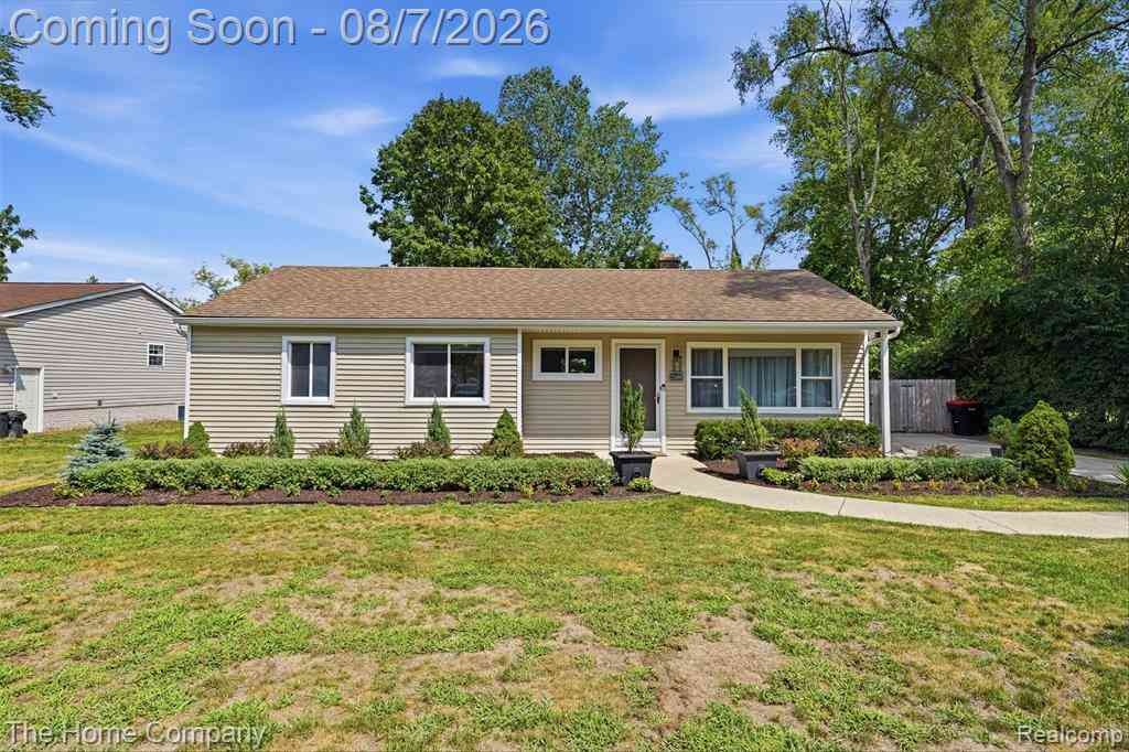 Homes For Sale - 25566 Dunbar Street <br/> Southfield, MI 48033