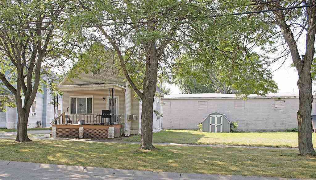Homes For Sale - 1418 Lincoln Avenue <br/> Saint Clair County, Port Huron, MI 48060