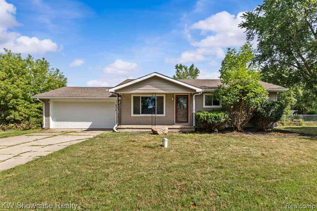 Homes For Sale - 5176 Ray Road <br/> Linden, MI 48451