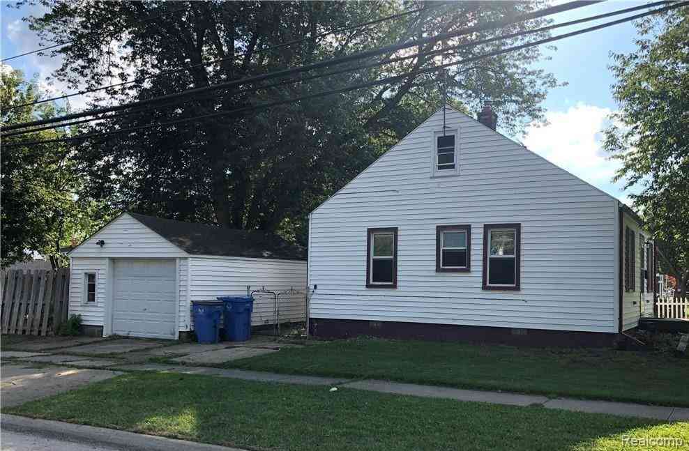 Homes For Rent - 24301 Pennie Street <br/> Dearborn Heights, MI 48125