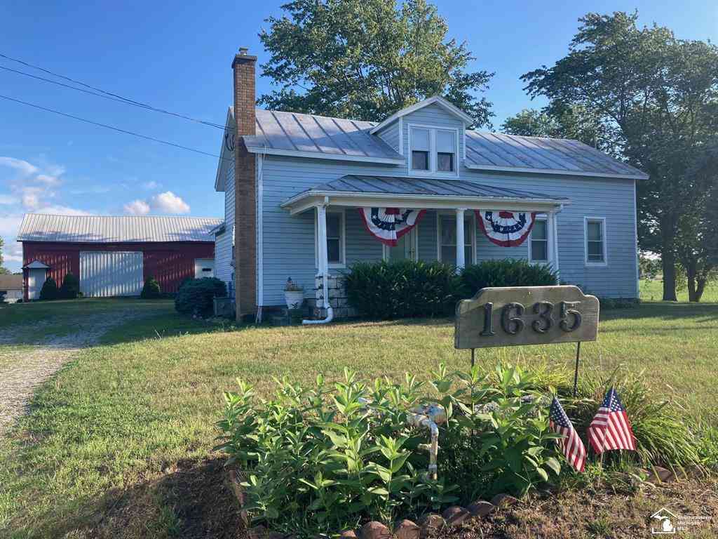 Homes For Sale - 1635 W Erie Road <br/> Monroe County, Temperance, MI 48182