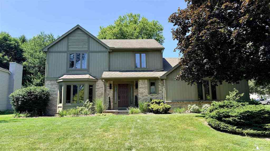 Homes For Sale - 7343 Twin Canyon Drive <br/> Lambertville, MI 48144