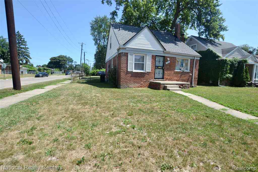 Homes For Sale - 19968 Northrop Street <br/> Detroit, MI 48219