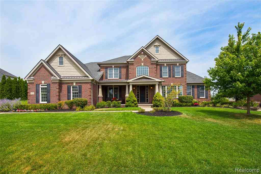 Homes For Sale - 50826 Northstar Way <br/> Wayne County, Northville, MI 48168